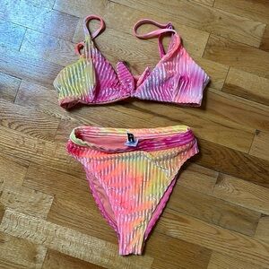 Dippin Daisys bikini set